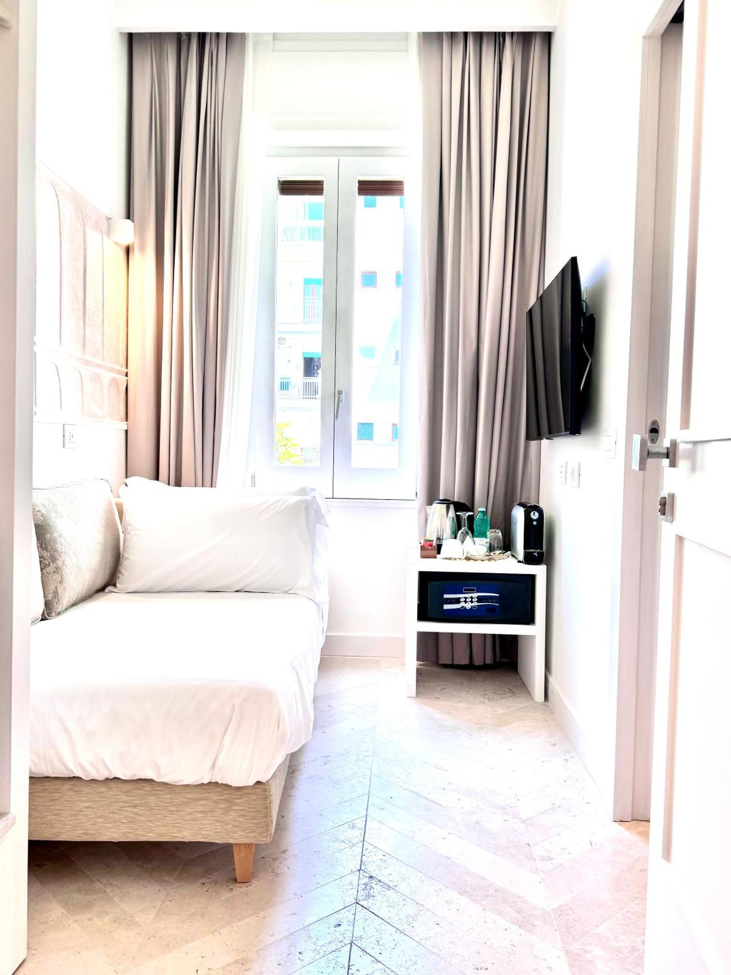 Diff'Rent Souls Rooms - Luxury Accomodation سورينتو المظهر الخارجي الصورة